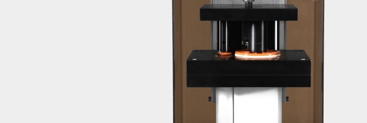 Model 3200 Piston Inserter, Close-up